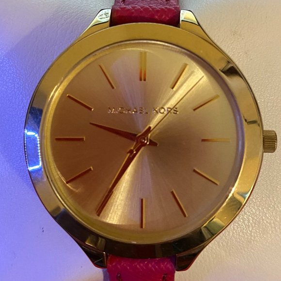 MICHAEL KORS Runway Pink Leather Band Ladies Watch - Picture 5 of 5